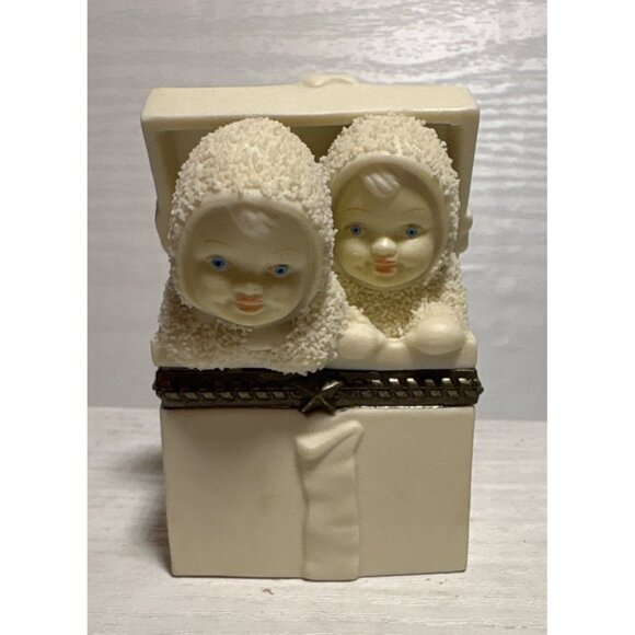 Vintage Dept 56 Snowbabies Bisque Porcelain SURPRISE! Hinged Trinket Gift Box - Picture 2 of 9